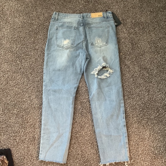 Brand new nasty gal jeans - Picture 2 of 3